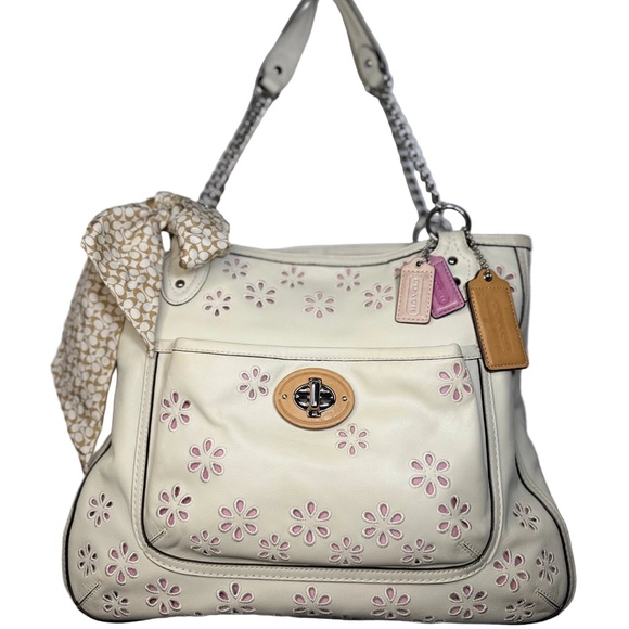 Rare Coach Poppy Ivory Leather Eyelet Turnlock Tote 22488 Vachetta detail - Picture 1 of 7